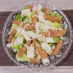 Salade Caesar au poulet pané